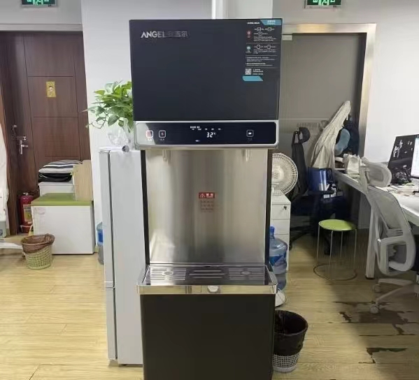 公司柜体直饮水机推荐：科普选型要点，美观实用更适配办公场景