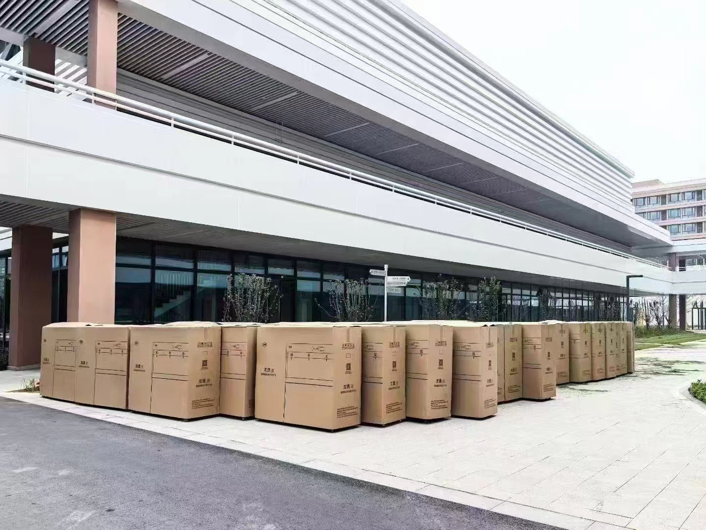 学校餐边柜开水机推荐：科普选型要点，适配校园餐边场景