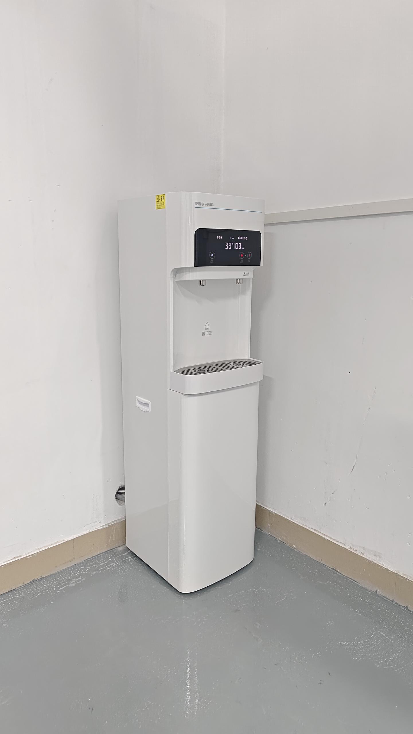 办公室饮水升级方案：从桶装水到商用净水器，品牌选择与落地全流程